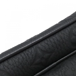 Túi đeo chéo Louis Vuitton Monogram S Lock M58489 608974