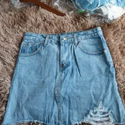 Chân váy size M 972802