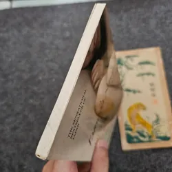 Đôi mắt ấy vẫn ở trên giường 734496