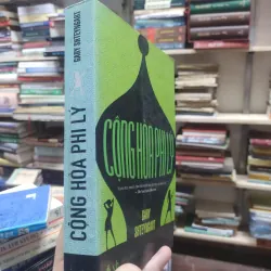 Sách: Cộng Hoà Phi lý - Gary Shteyngart (A3) 595889