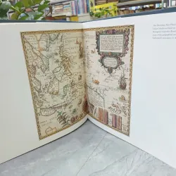MAPPING THE SILK ROAD AND BEYOND 558154