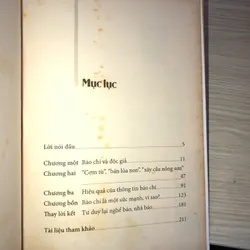 Một nền báo chí phẳng  737049