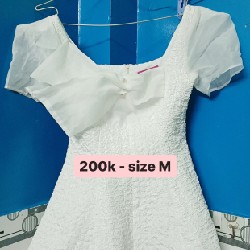 Váy kiểu thời trang - Size M - Màu trắng