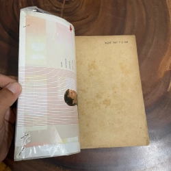 II Tựa sách: Ngày Thứ 7 U Ám (Tiểu thuyết) - Trần Văn Tuấn - 1988 462888