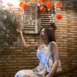 Đầm hoa màu xanh biển 462858