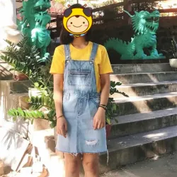 Váy yếm jean nữ ngắn - Topten - size M, đã qua sử dụng 780590