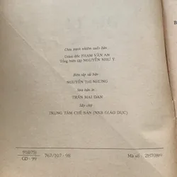 Địa lí 7, tập 2, in năm 1999 714019