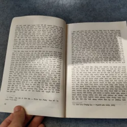 VĂN XUÔI LÃNG MẠN VIỆT NAM (1930 - 1945) 719935