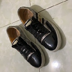 Giày gucci thêu ong likeauth 24945