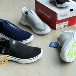 Giầy thể thao go Walk dành cho nam  ,hàng mới đầy đủ tem ,hộp  991305