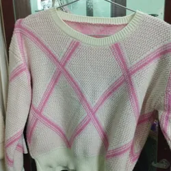 Đầm xuông from rộng và áo len sử dụng 1 lần. Còn tốt 95% .áo len 80k 2 cáii,  593175