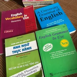 Sách cũ thập cẩm