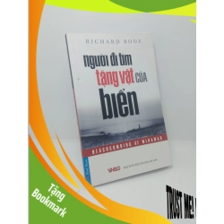 (TẶNG BOOKMARK) Người đi tìm tặng vật của biển Richard Bode năm 2010 mới 80% bẩn ố nhẹ RBK2311