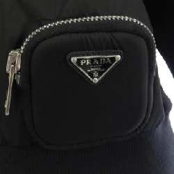 Áo thun logo tam giác PRADA 135685 S202 1XQE 629151