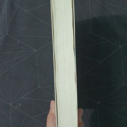 "Cá voi và hồ nước" - Thái Trí Hằng 476055