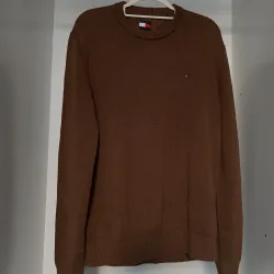 Áo len Tommy màu nâu size S chính hãng 976842