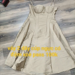 Quần áo nữ Size S M pass lại ạ 330414