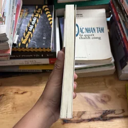 II Tựa sách: Cuộc Sống Vô Cùng Đáng Ghét, May Mà Mình Vẫn Cứ Đáng Yêu - Lâm Đế Hoán - 2020 697206