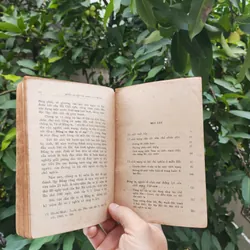 Dưới Lá Cờ Vẻ Vang Của Đảng Vì Độc Lập Tự Do Vì Chủ Nghĩa Xã Hội  711952