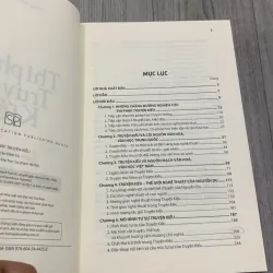 Thi pháp truyện kiều - trần đình sử. Có chữ ký tặng. 10a4 1027872