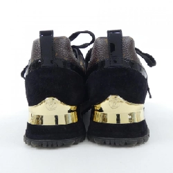 Giày sneaker dòng Runaway của Louis Vuitton 658731