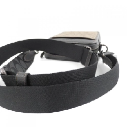 Túi đeo vai Coach CC090 - Hàng hiệu Chính hãng 769481