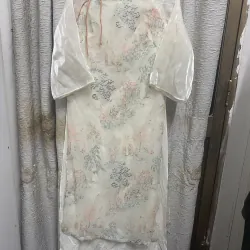 Áo dài Tết ạ  781606