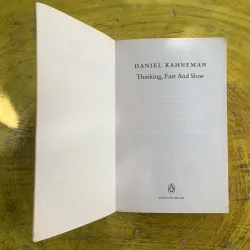 THINKING, FAST AND SLOW - DANIEL KAHNEMAN 1003090