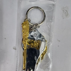 Bấm móng tay kiêm móc khóa Singapore màu vàng mới 100% 503509