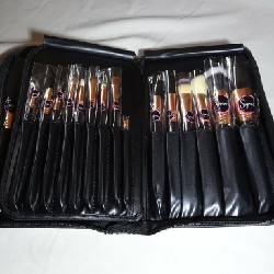 Bộ cọ Sigma Extravaganza Copper Kit 29 cây 49232