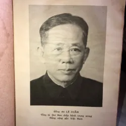 Về xây dựng Đảng - Lê Duẩn  1001253