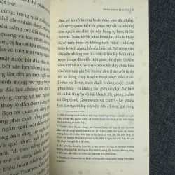 Giữa lòng tăm tối, Mối thù bí ẩn - Joseph Conrad 779310