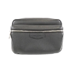 Túi đeo chéo Louis Vuitton Taiga Bum Bag Outdoor M33438 - Hàng hiệu Chính hãng