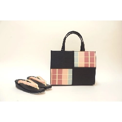 Bộ túi xách và dép zori kích thước M - Hàng hiệu Authentic