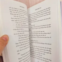 Sách: Người Đón Tàu - Tác giả	 Jiro Asada 763490