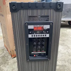 Thanh lý loa kẹo kéo 753543