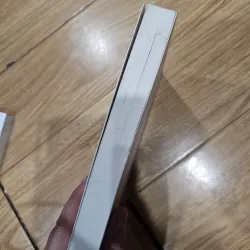 Anh chàng ngu ngu và cô nàng rắc rối
50k (bìa 99k) 1008513