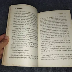 BÓNG CHỮ TRƯỚC ĐÈN 991052