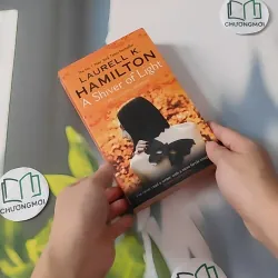 [MIỄN PHÍ BỌC SÁCH] A Shiver of Light - Laurell K. Hamilton 1027193