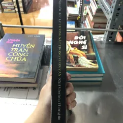 Hương sắc trong vườn văn 977693