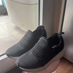 Giầy nữ prospec, size 35 nhỏ. 752421