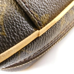 Túi đeo vai Louis Vuitton Monogram Pochette Gange M51870 612012