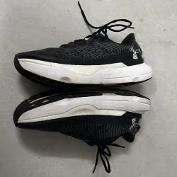 Giày thể thao 798879