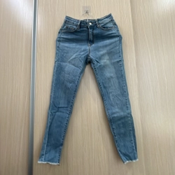 Quần jeans HNOSS xanh nhạt