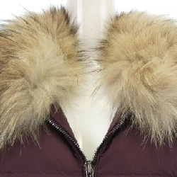 Moncler MONCLER 20939467810 Áo khoác lông 631909