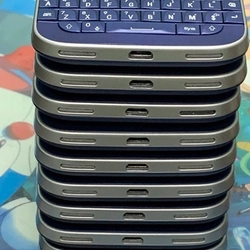 blackberry Q20 mn mua bên minh kèm sạc nhé (máy 98%) 538949