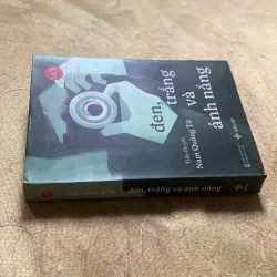 ĐEN, TRẮNG VÀ ÁNH NẮNG - nam quang tử 796708