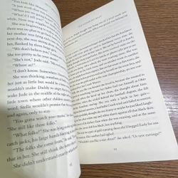 The vanishing half Brit Bennett 377844