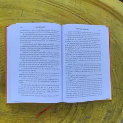 THANH CUNG MƯỜI BA TRIỀU - HỨA TIẾU THIÊN 1002650