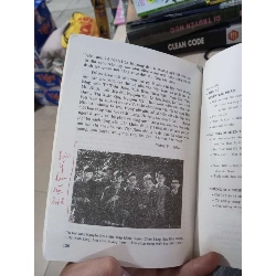Nhà Văn Trong Nhà Trường - Anh Đức 2002 mới 80% viết Sách văn học HCM1004 1007479